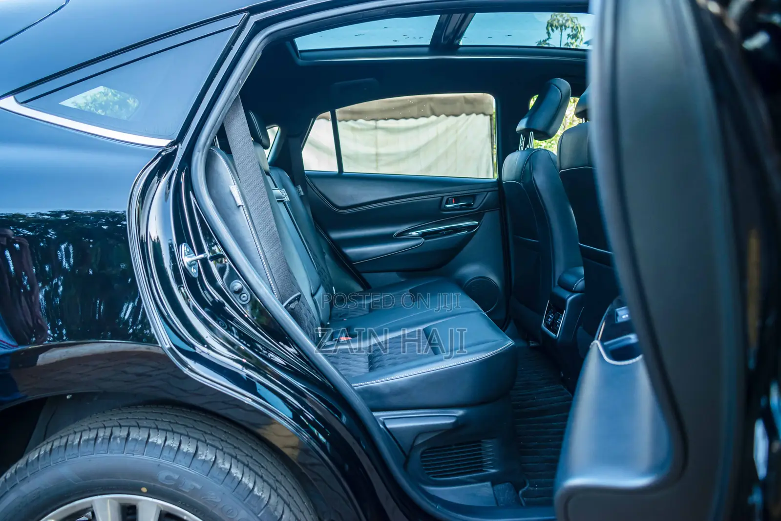 Toyota Harrier 2019