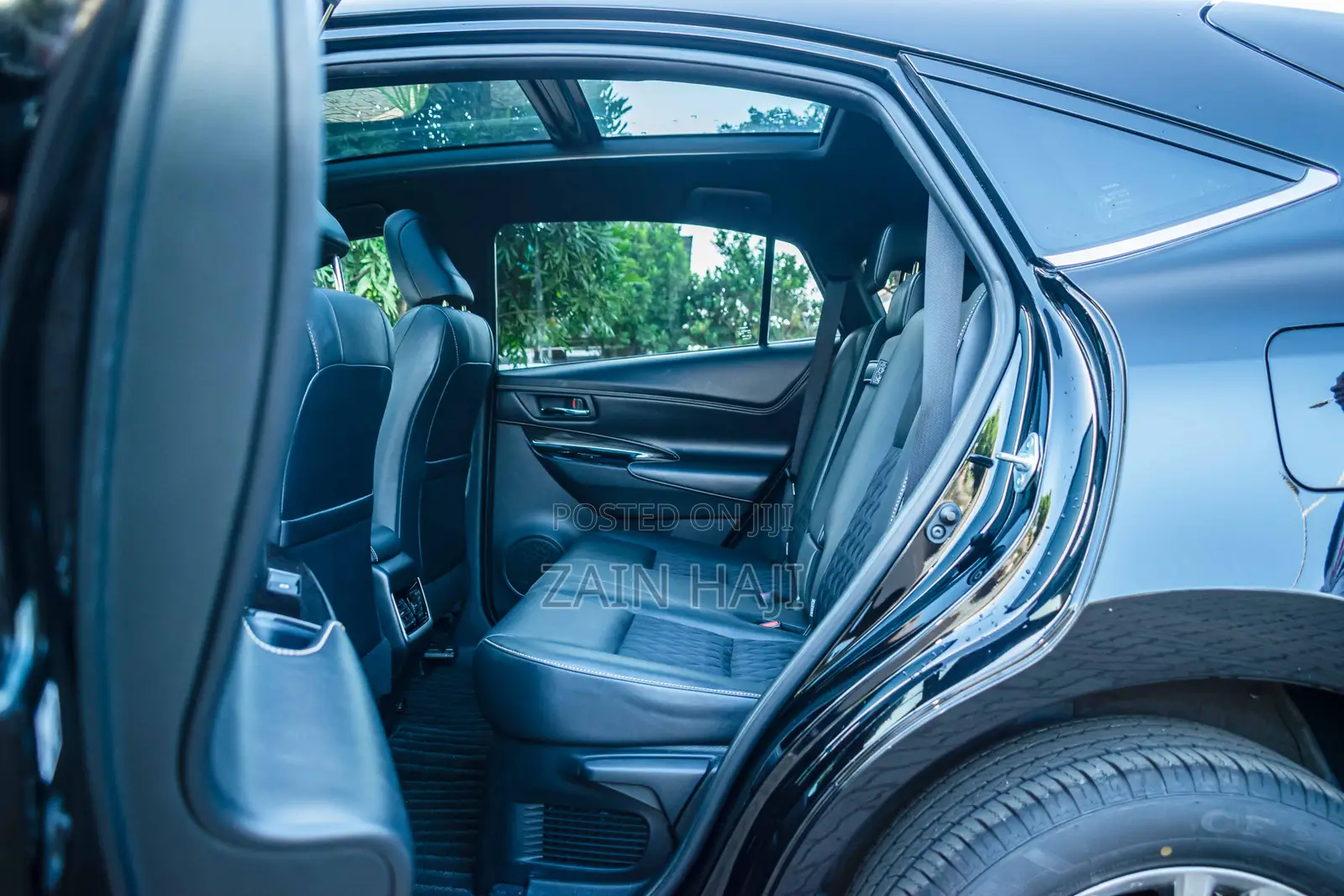 Toyota Harrier 2019