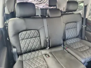 Toyota Land Cruiser 4.6 V8 ZX 2018 White