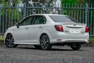 Toyota Axio 1.5 Hybrid 2WD 2018 White