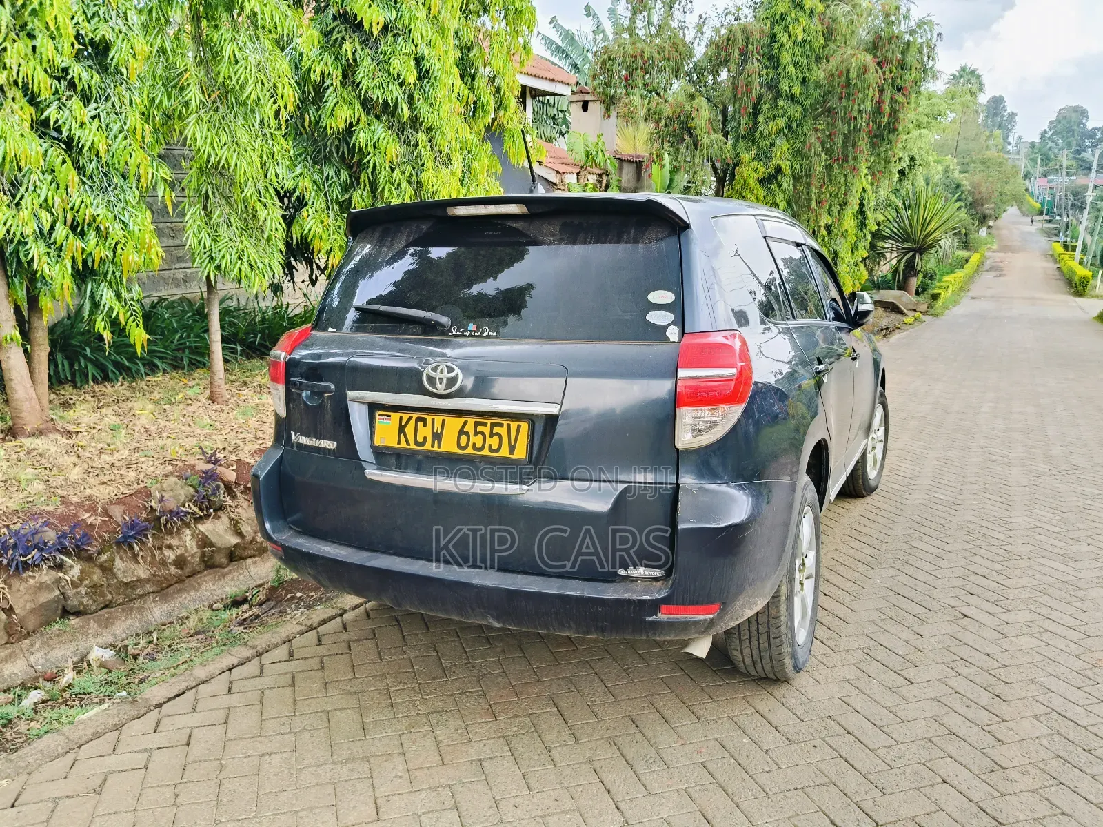 Toyota Vanguard 2012 Black