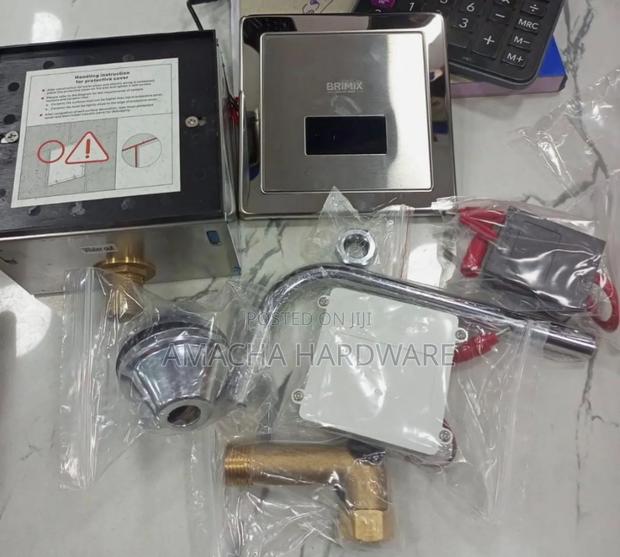 Brimix Urinal Sensor Valve - main view