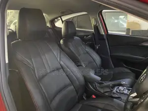 Mazda Axela 2018 Red