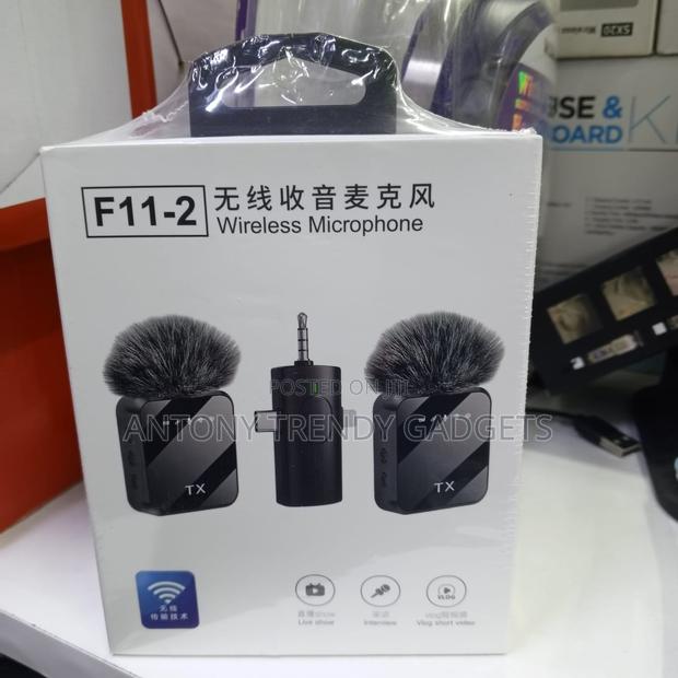 Professional Wireless Lapel Microphone With Noise Reduction - thumbnail 3