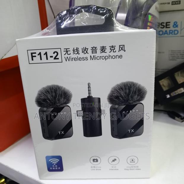 Professional Wireless Lapel Microphone With Noise Reduction - thumbnail 4