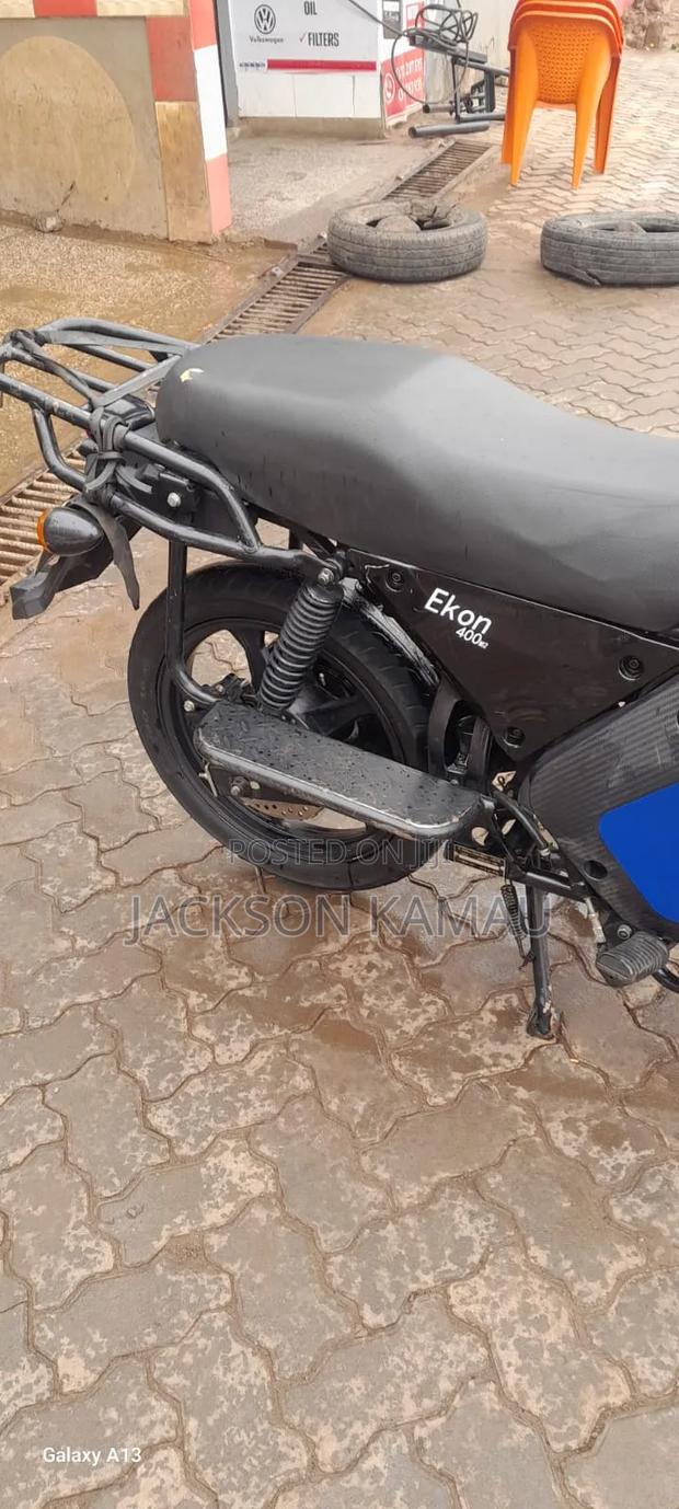 Motorcycle 2025 Black - thumbnail 2