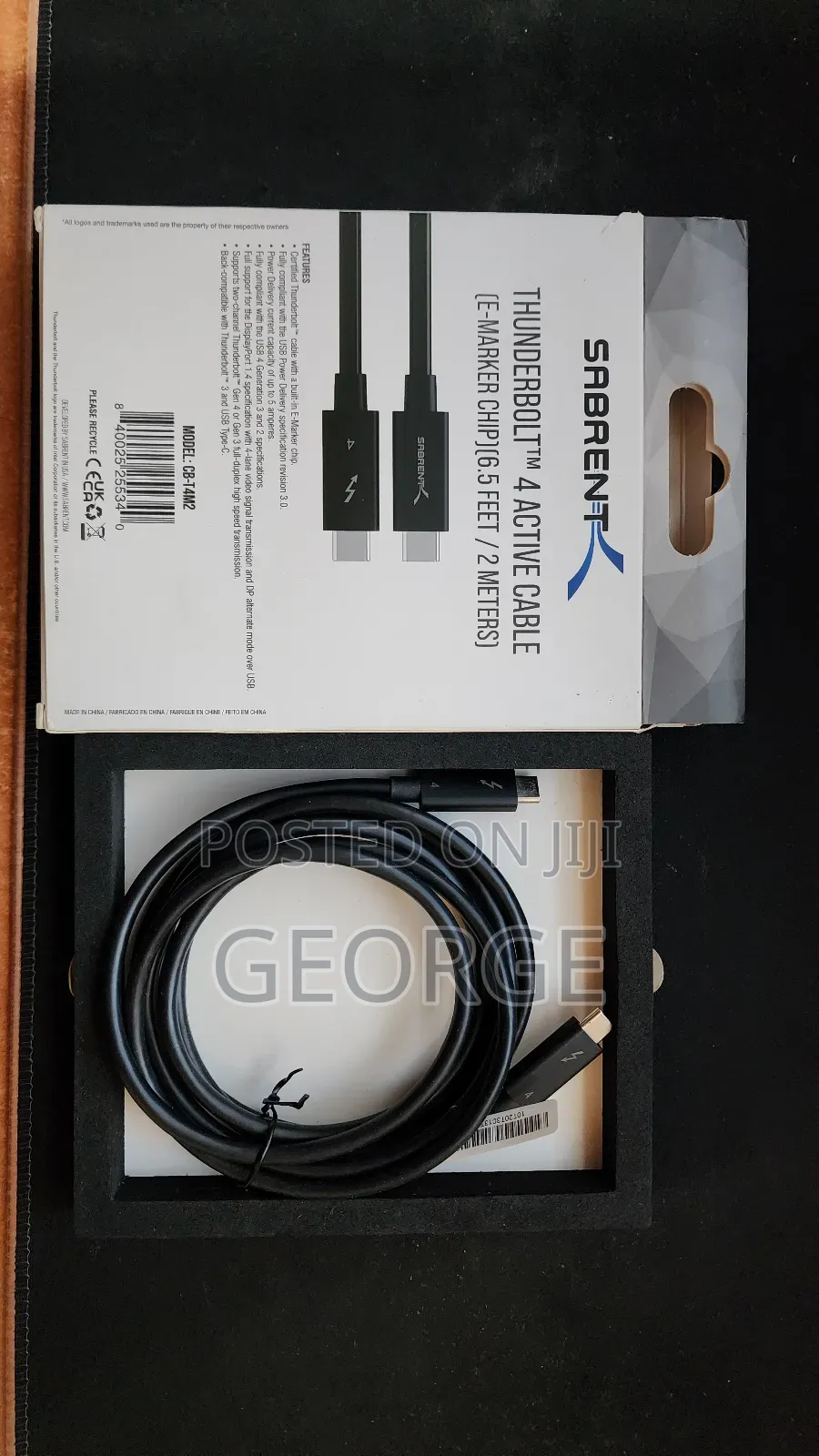 Thunderbolt 4 Cable, 2 Meters.