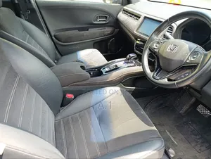 Honda Vezel 1.5 Hybrid 2WD 2018 Blue