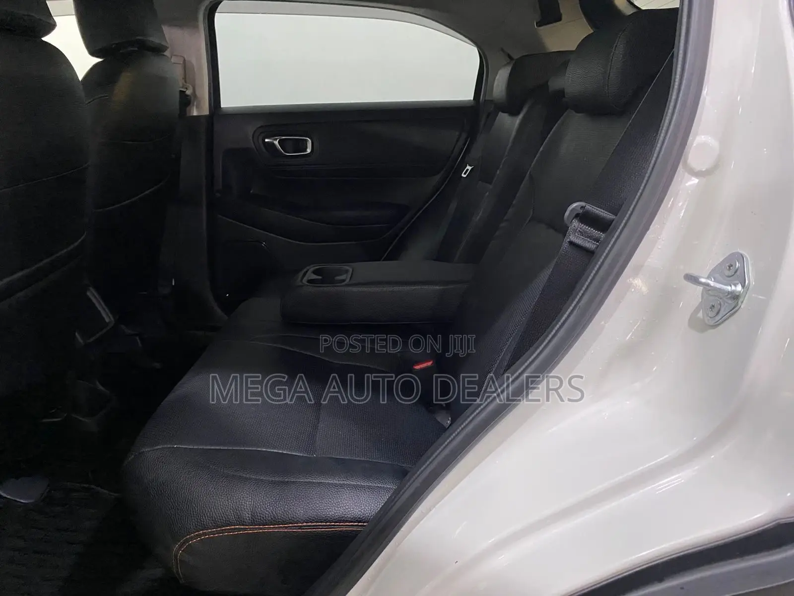 Honda Vezel 2021 White