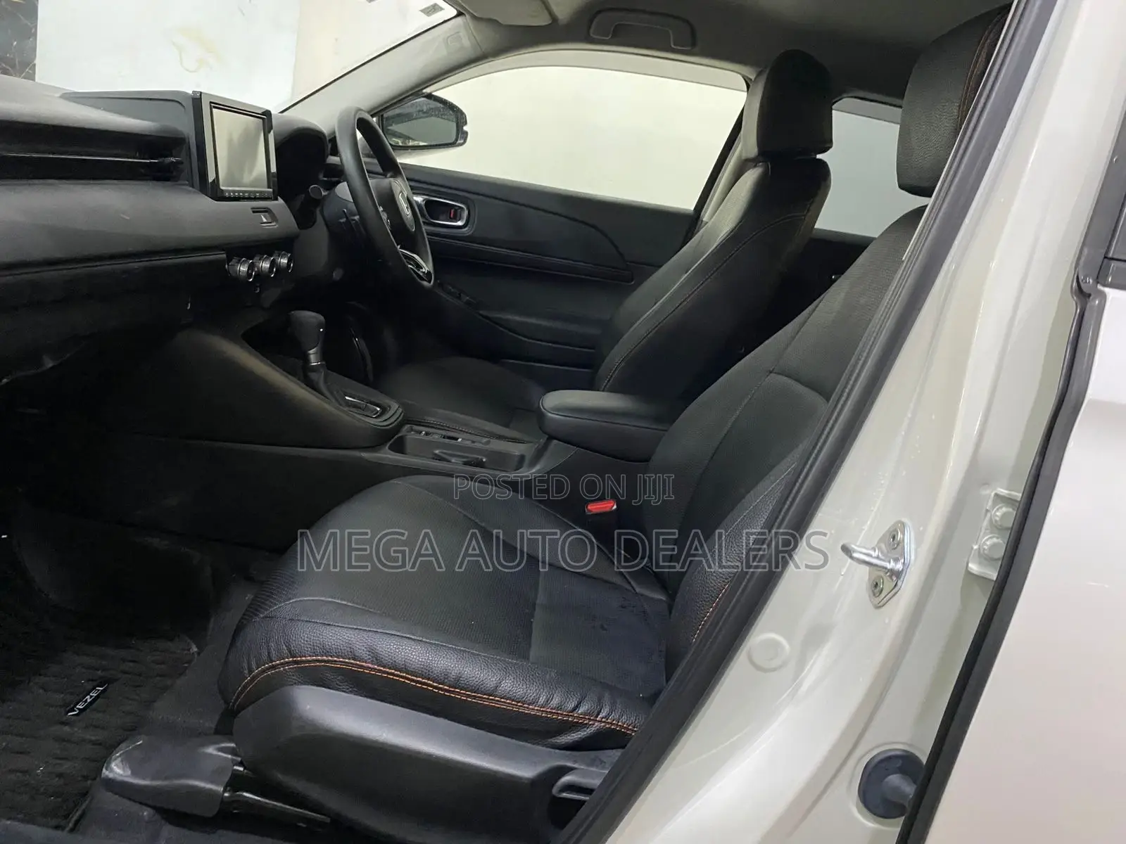 Honda Vezel 2021 White
