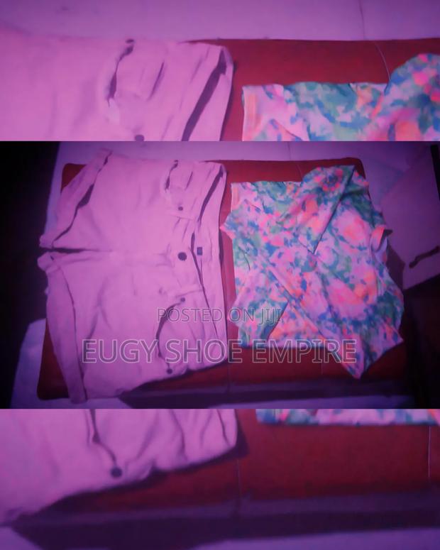 Booty Shorts and Croptops - thumbnail 3