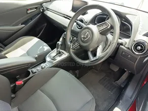 Mazda Demio 2018 Maroon