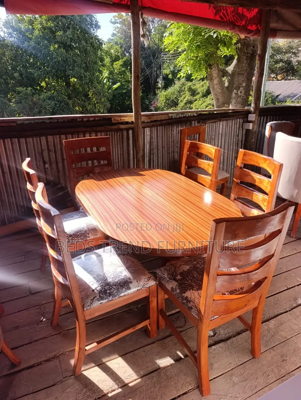 Fine Elegant 6 Seater Dining Set