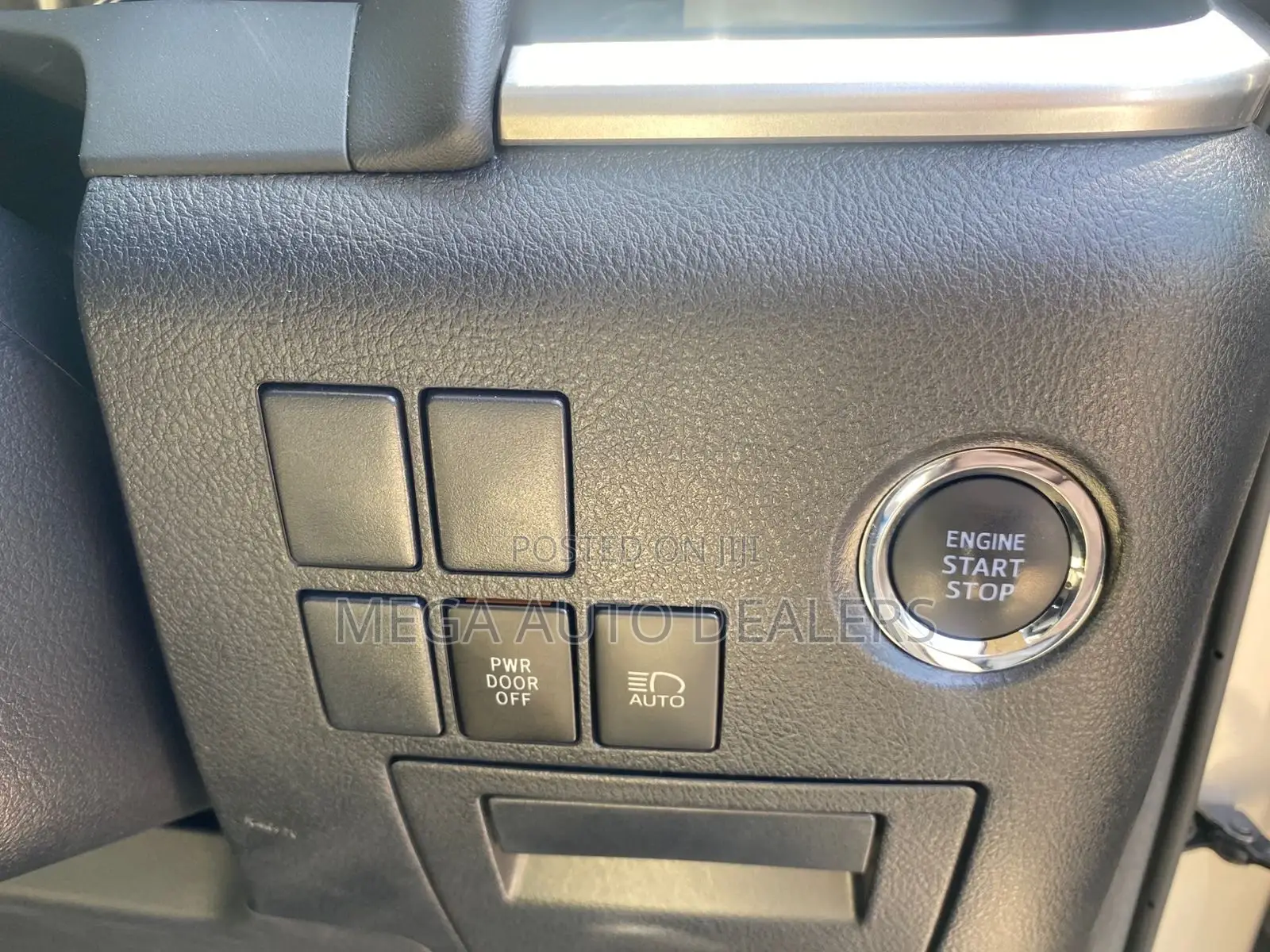 Toyota Vellfire 2018