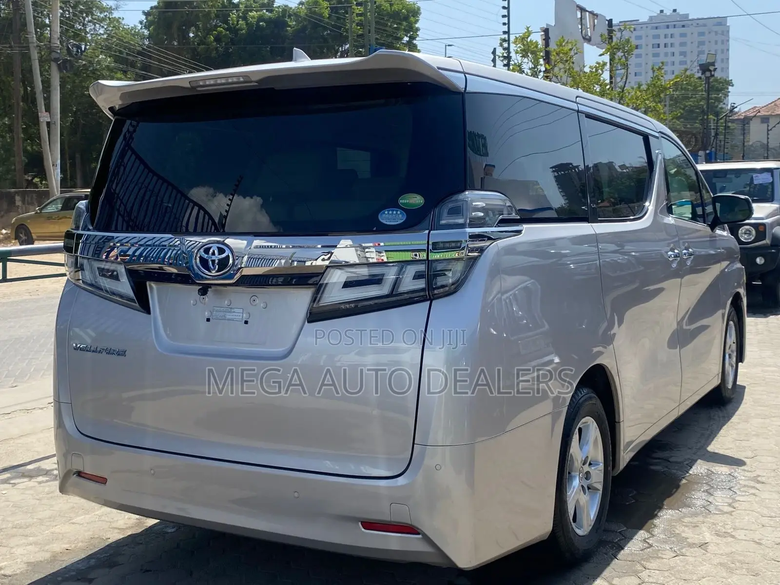 Toyota Vellfire 2018