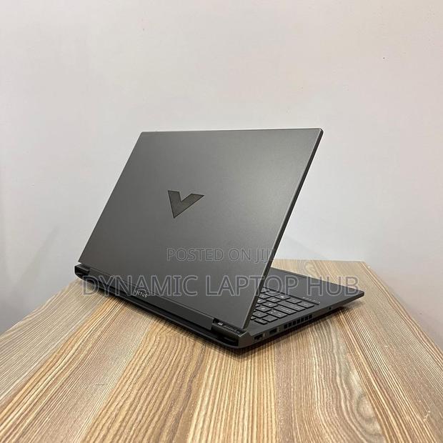 Laptop HP Victus 16 16GB Intel Core i5 SSD 512GB - thumbnail 3