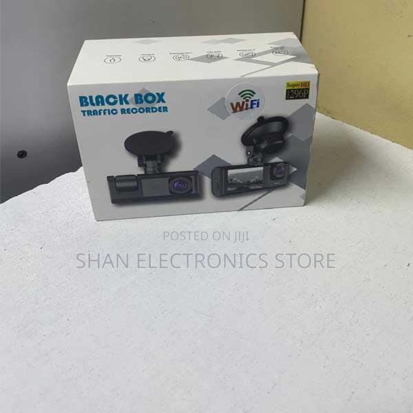 Low-Light C309 Blackbox Dash Cam Security System3 Cameras - main view