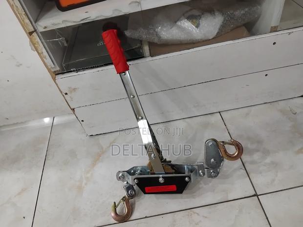 Hand Held Heavy Duty Cable Puller - main view