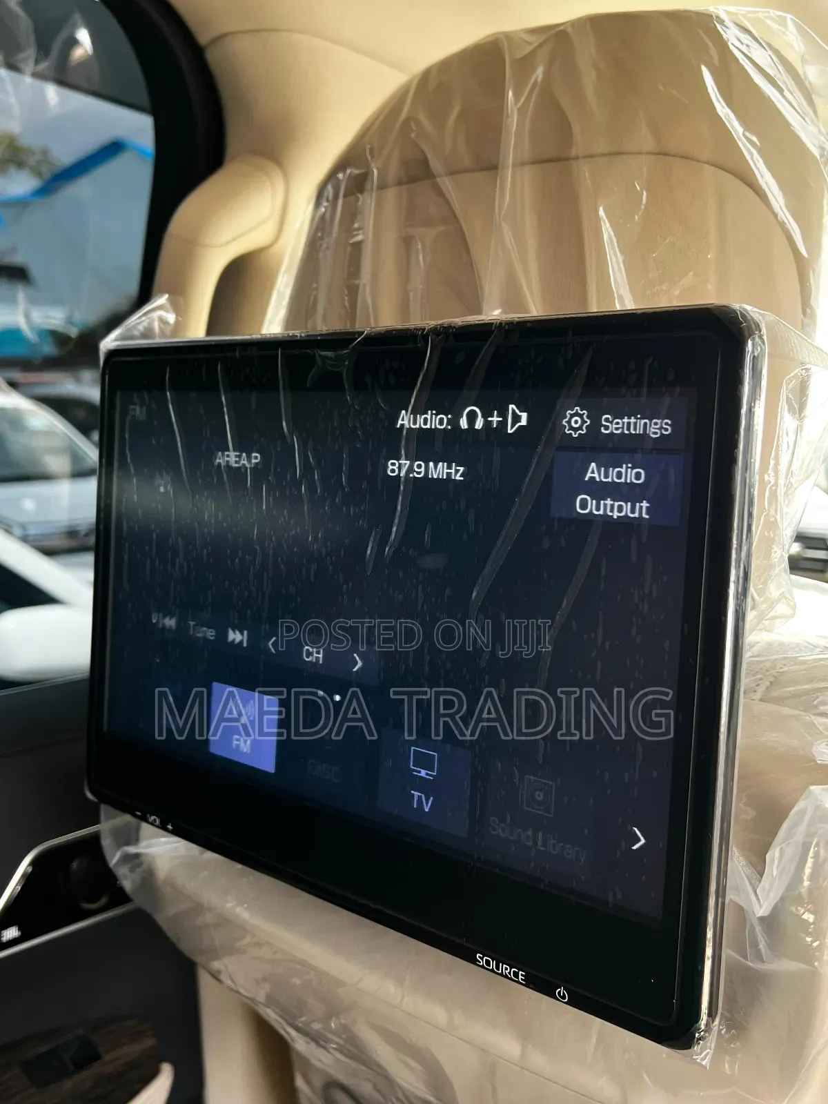 Toyota Land Cruiser LC300 2023 Pearl