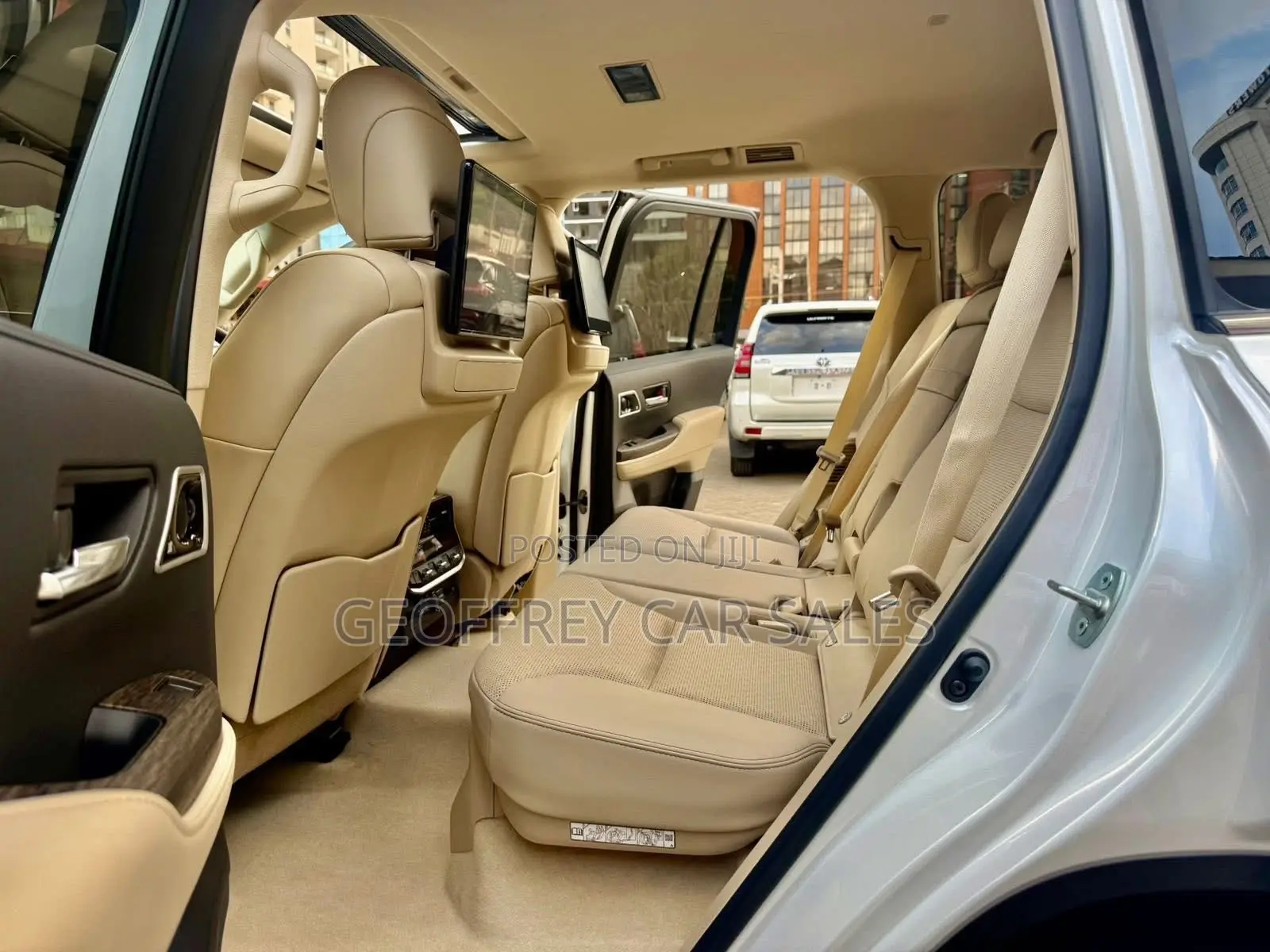 Toyota Land Cruiser Prado 2022 Black