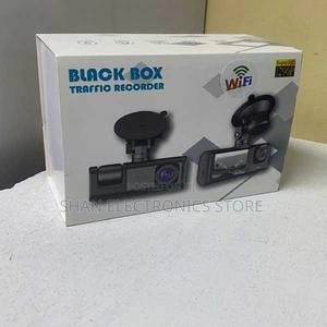 360° Coverage 3-Cam C309 Blackbox Dash Cam With Wifi - thumbnail 2