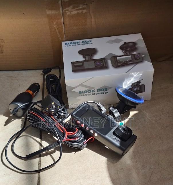 3 in 1 Vehicle Dash Camera With Reverse Camera