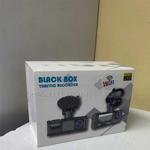 C309 Blackbox Dash Camera Hd Triple Lens Dash Camera With Wifi - main view