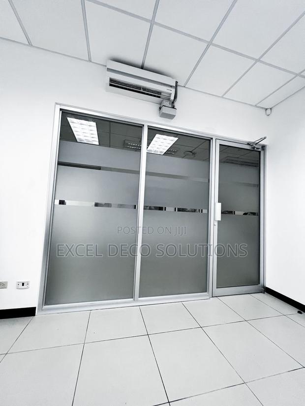 Frosted Film – Elegant Office Finish