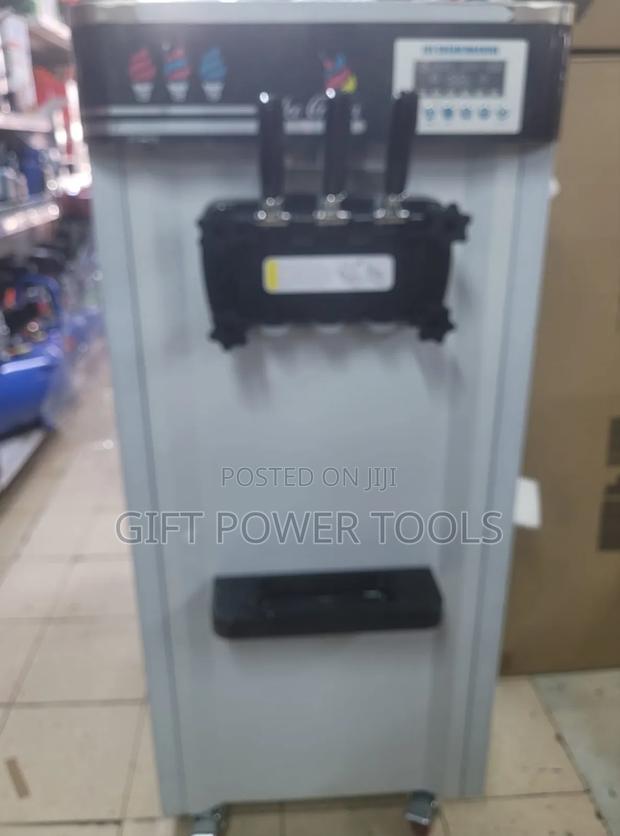Ice Cream Machine 1700w/Commercial Quality Ice Cream Machine