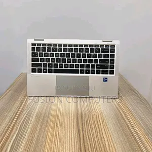 Laptop HP EliteBook 1040 G8 16GB Intel Core i7 SSD 512GB