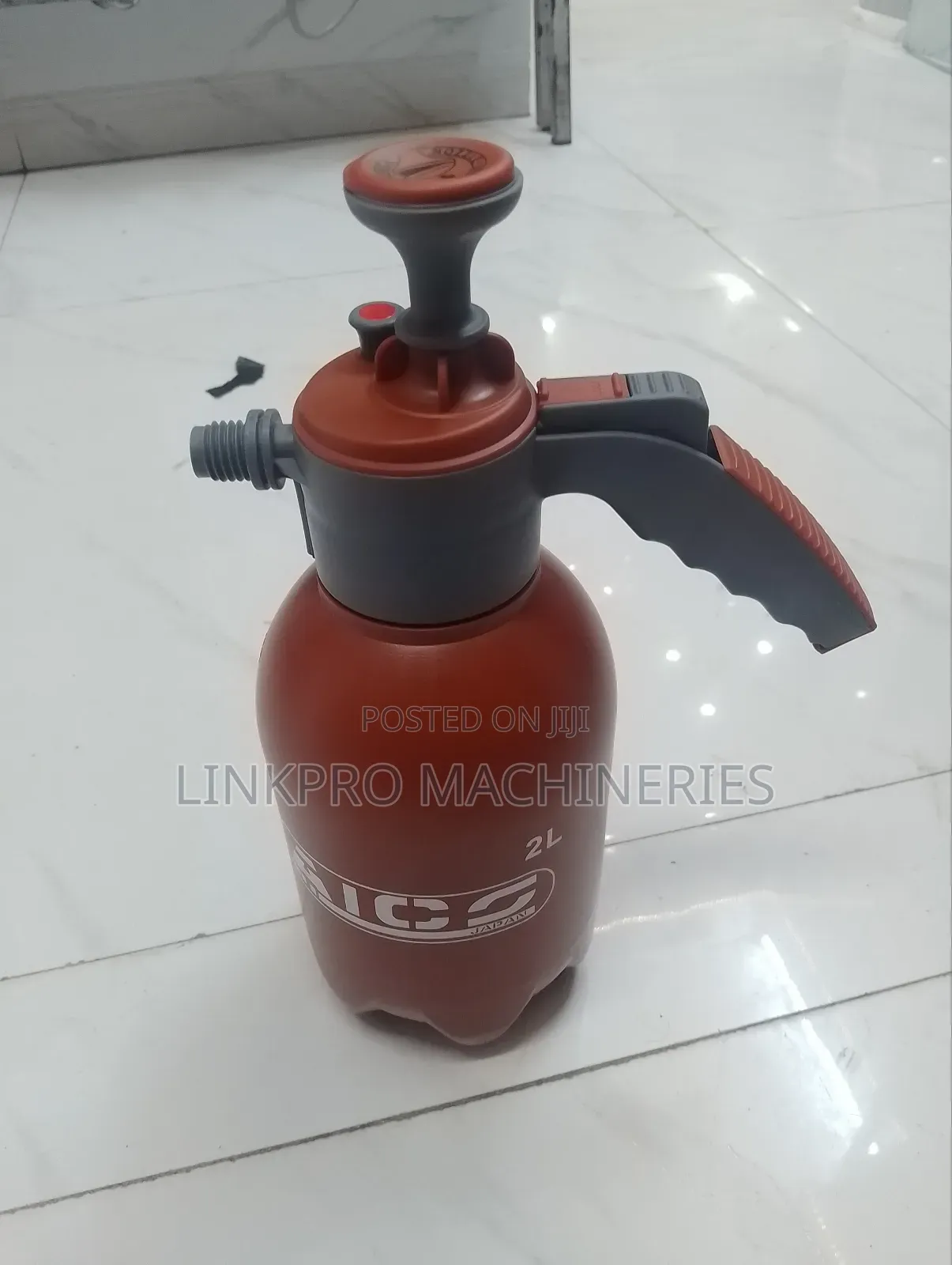 2 Litres Aico Pressure Sprayer