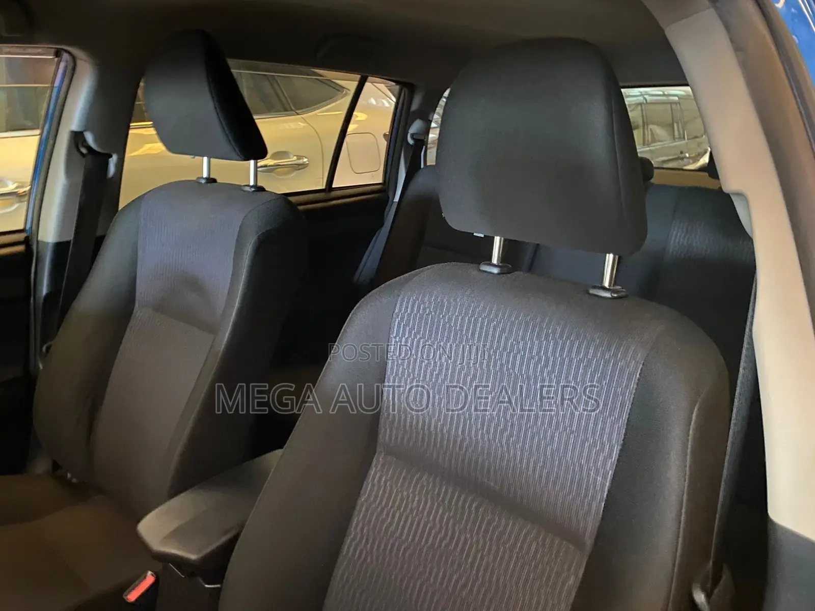Toyota Corolla Fielder 2018 Blue