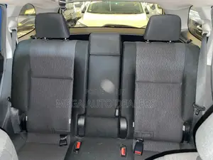 Toyota Corolla Fielder 2018 Blue