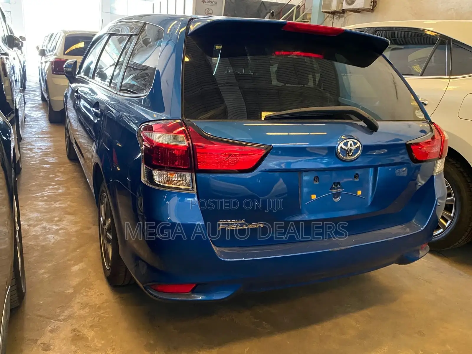 Toyota Corolla Fielder 2018 Blue
