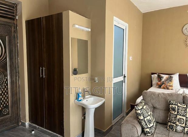 Coastal Studio Airbnb Mtwapa | Near Town Beach | Balcony | KSH 2500 - thumbnail 6