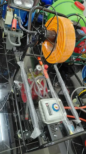 Agricultural Trolley Sprayer Machine With Gasoline Engine.