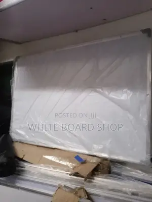 900mm X 600mm Small Office Whiteboard - Magnetic