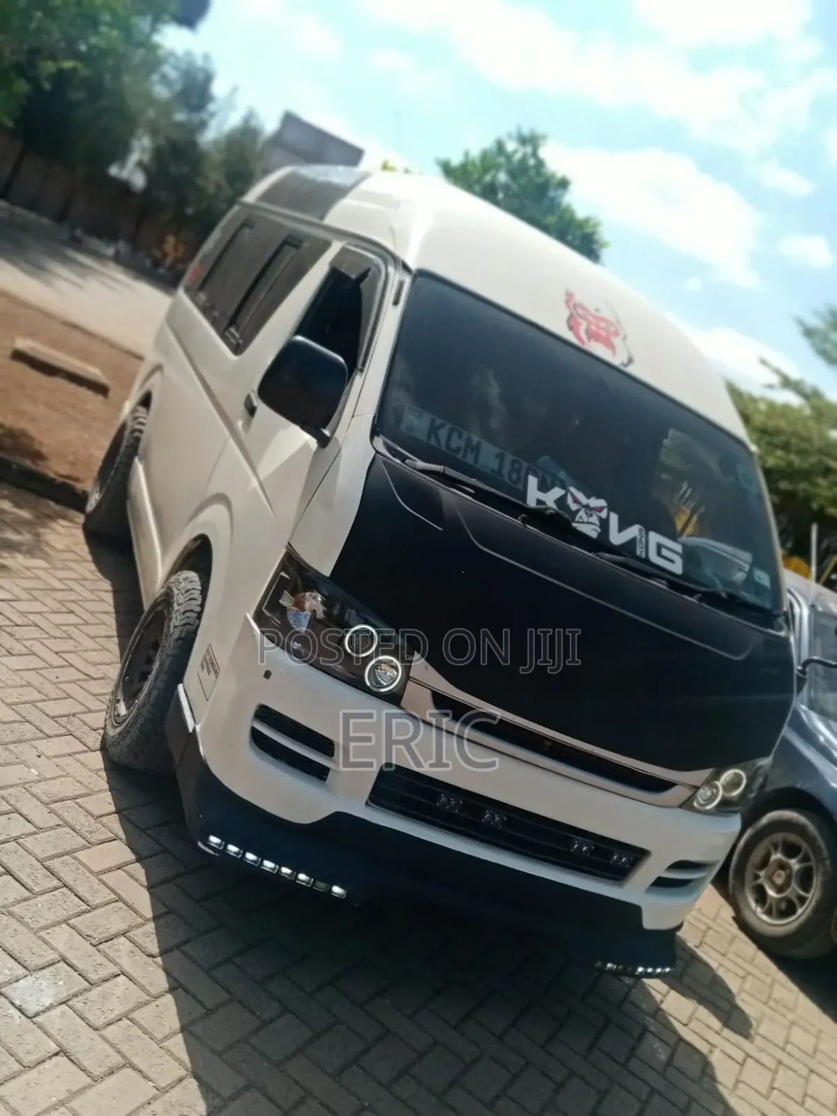 10/14 Seater Van