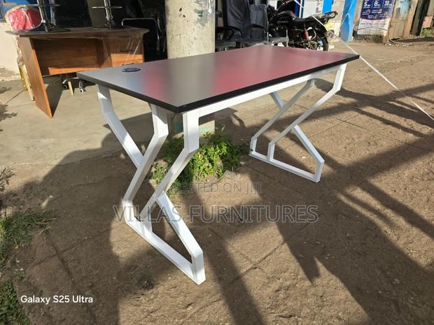 Laptop Metallic Study Table