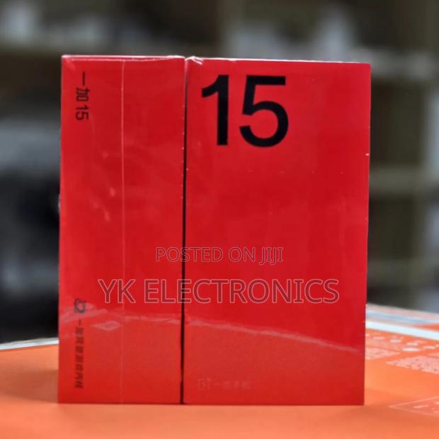 New OnePlus 15 1 TB