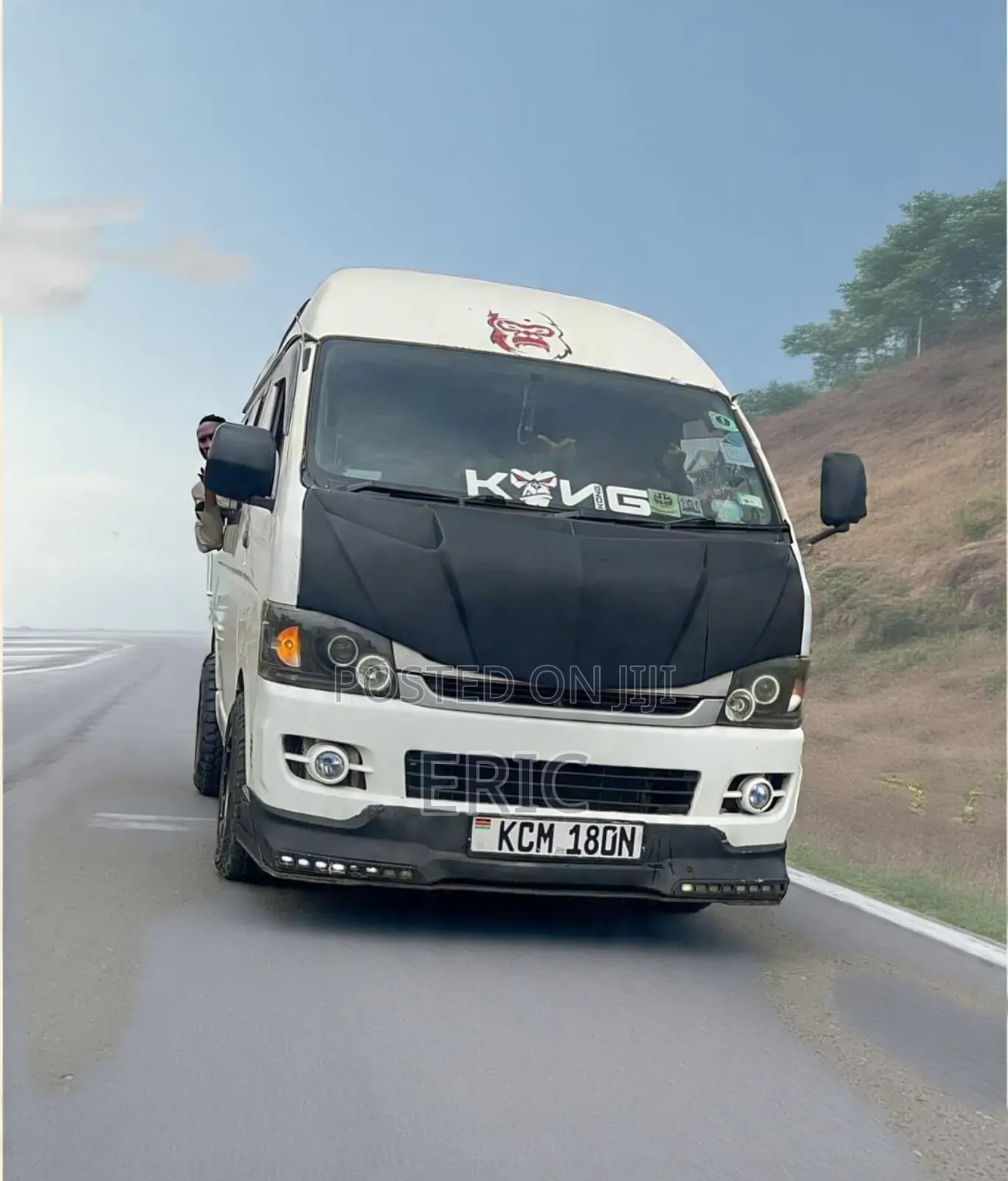 10/14 Seater Van