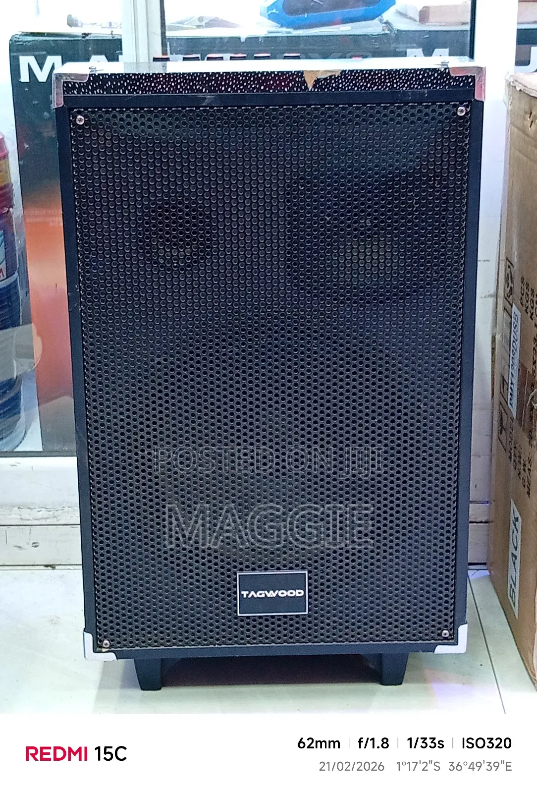 Tag Wood Speaker
