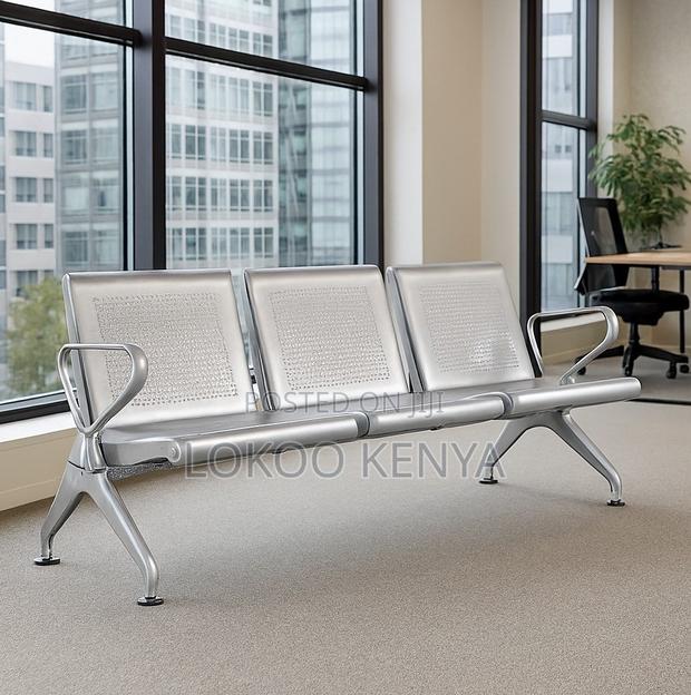 Waiting Bench; 3 Link Non Padded Heavy Duty Reception Waiting Bench