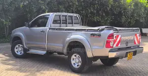 Toyota Hilux 2015 Gray