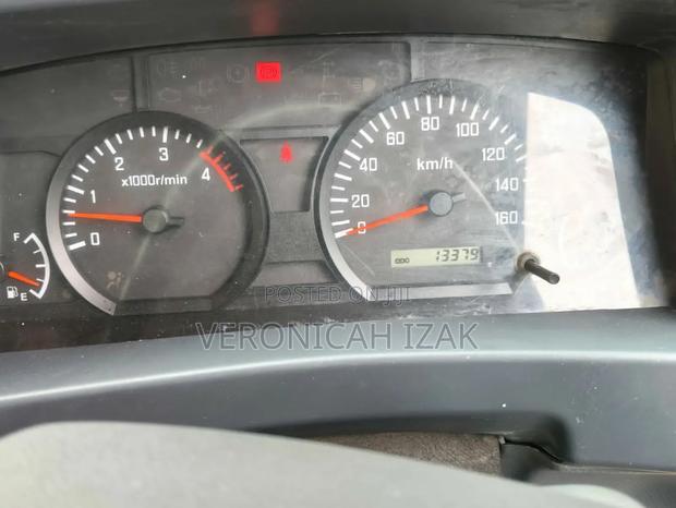 Isuzu NMR Local - thumbnail 8