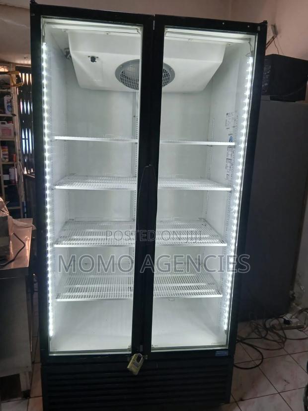 Double Door Display Fridge 1000l - thumbnail 3