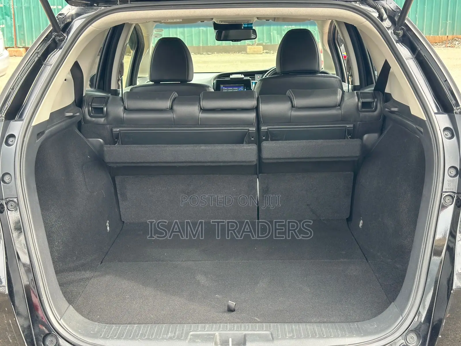 Honda Shuttle 1.5 Hybrid 2WD 2019 Black