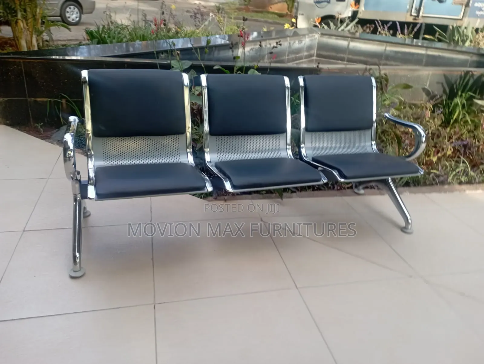 Link Chair
