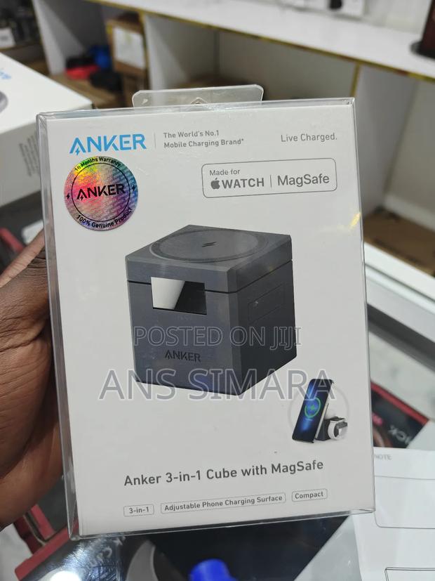 Anker 3-in-1 Cube With Magsafe