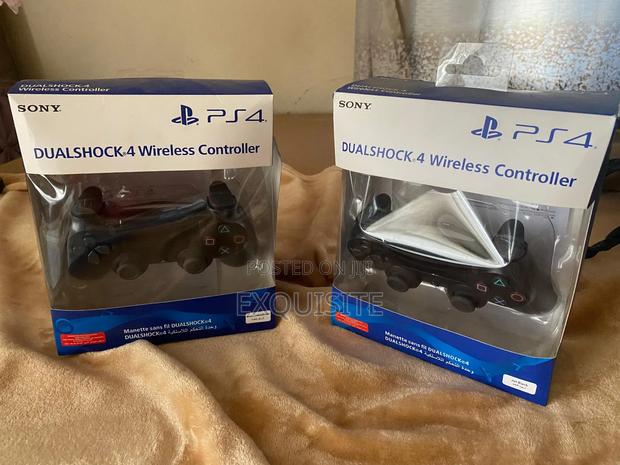 Playstation 4 Dualshock Controller - thumbnail 3